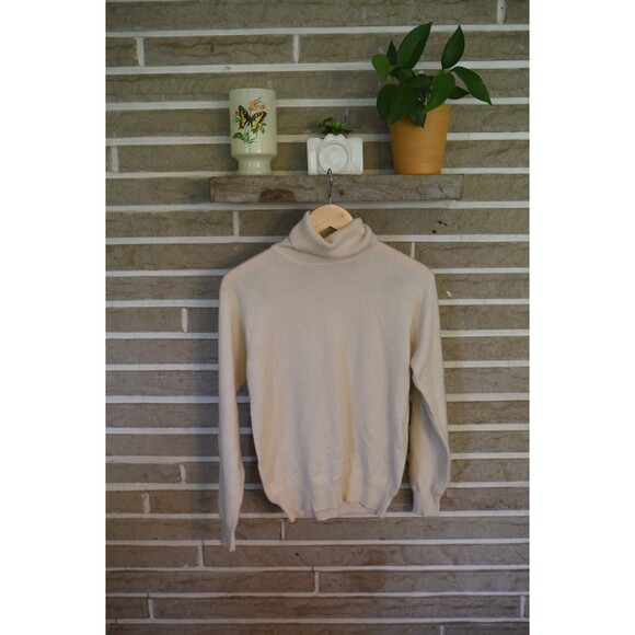 Valerie Stevens Vintage Cashmere Sweater Beige Turtleneck Ivory size medium - Picture 4 of 10